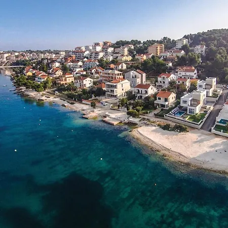 Appartement Gorgeous In Okrug Gornji Trogir